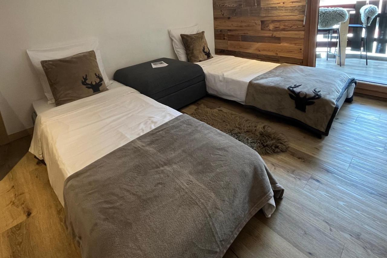 Les Cerfs - Appartement&Studio - Anzère Buitenkant foto